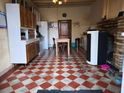 For sale Bourg 4 rooms 115 m2 Gironde (33710) photo 3