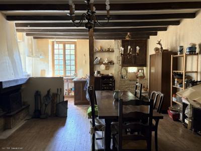 Acheter Maison 85 m2 Nanteuil-en-vallee