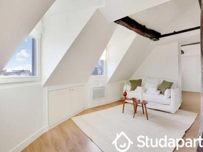 Louer Appartement Paris-1er-arrondissement 2800 euros