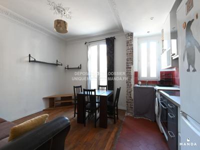 Louer Appartement 32 m2 Courbevoie