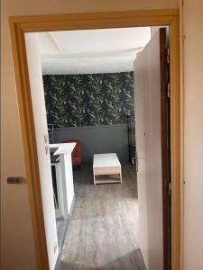 For rent Pontivy 1 room 20 m2 Morbihan (56300) photo 0