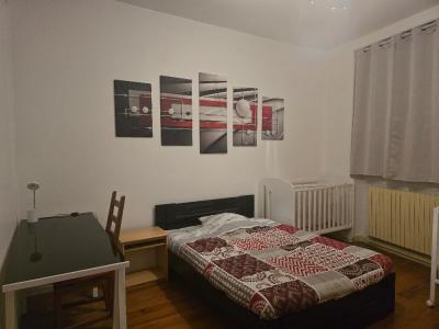 For rent Roullet-saint-estephe 4 rooms 97 m2 Charente (16440) photo 0