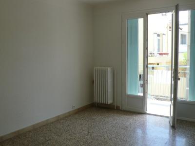 Louer Appartement  703 euros