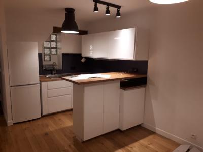 For rent Paris-18eme-arrondissement 2 rooms 28 m2 Paris (75018) photo 0