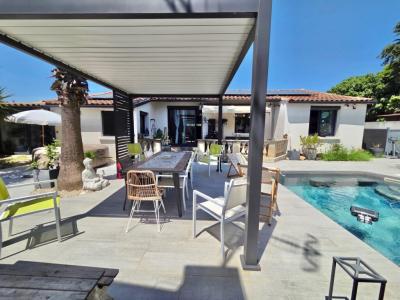 For sale Mauguio 4 rooms 105 m2 Herault (34130) photo 0