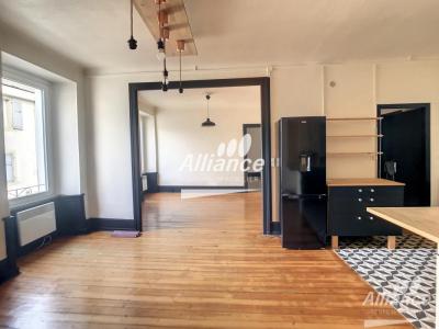 Louer Appartement 102 m2 Montbeliard
