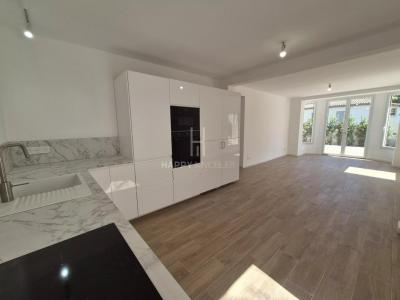 For sale Saint-remy-de-provence 5 rooms 122 m2 Bouches du Rhone (13210) photo 3