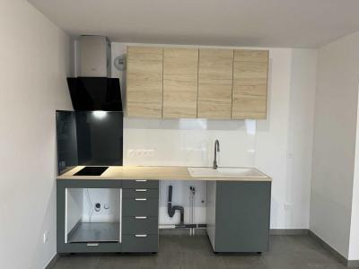 For rent Bezannes 2 rooms 46 m2 Marne (51430) photo 1