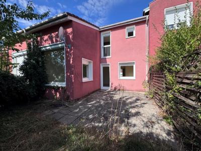 For sale Isle-d'abeau 4 rooms 82 m2 Isere (38080) photo 0