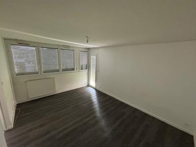 For rent Roche-la-moliere 4 rooms 82 m2 Loire (42230) photo 1