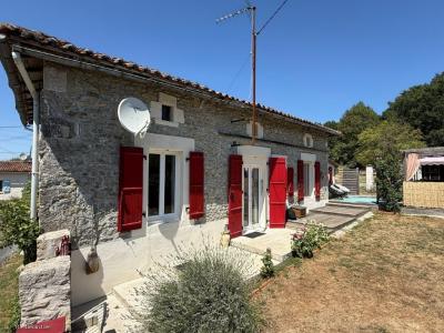 For sale Champagne-mouton 3 rooms 64 m2 Charente (16350) photo 0