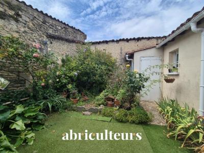 For sale Cognac 3 rooms 80 m2 Charente (16100) photo 1