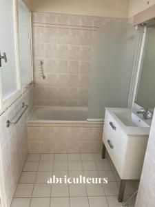 For sale Cognac 1050 m2 Charente (16100) photo 2