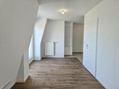 For rent Blanc-mesnil 1 room 30 m2 Seine saint denis (93150) photo 0