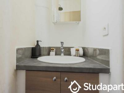 Louer Appartement Paris-17eme-arrondissement Paris