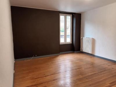 Louer Appartement Pontaumur 620 euros