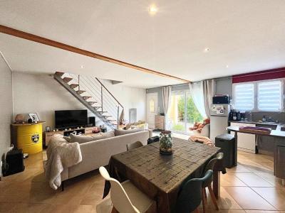For rent Saint-andre-de-cubzac 3 rooms 74 m2 Gironde (33240) photo 0