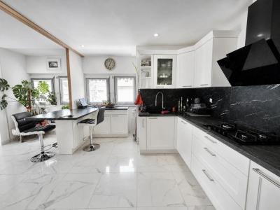 For sale Grenoble 4 rooms 102 m2 Isere (38000) photo 3