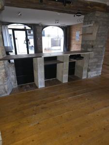 Louer Commerce Vesoul 8520 euros