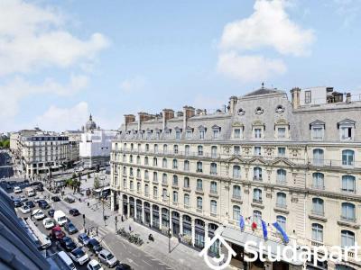 Louer Appartement 120 m2 Paris-8eme-arrondissement