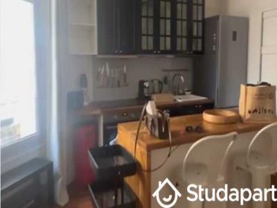 Louer Appartement Paris-17eme-arrondissement 4959 euros