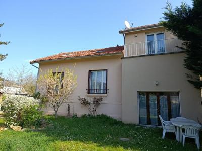 Acheter Maison 157 m2 Varennes-jarcy