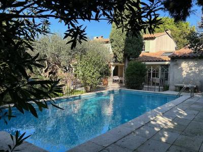 For sale Avignon 7 rooms 211 m2 Vaucluse (84000) photo 0