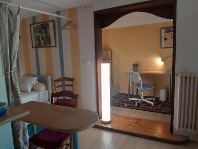 For rent Cestas 1 room 25 m2 Gironde (33610) photo 0
