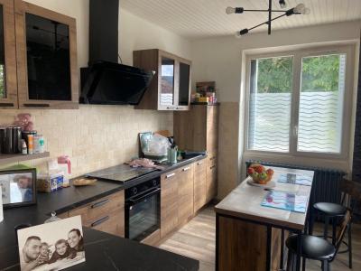 For sale CENTRE VILLAGE 5 rooms 80 m2 Gard (30160) photo 2