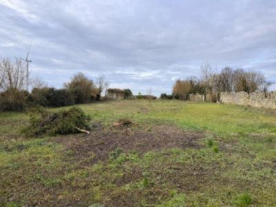 For sale RUFFEC 8 rooms 253 m2 Charente (16240) photo 2