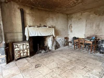 For sale RUFFEC 8 rooms 253 m2 Charente (16240) photo 4