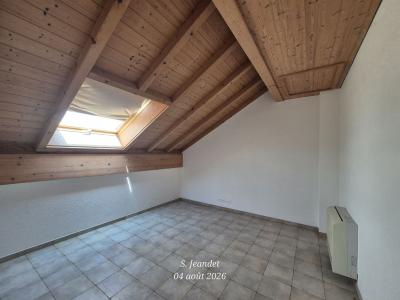 Louer Appartement  1290 euros