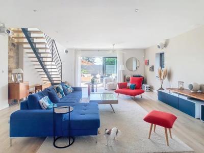 Acheter Maison 204 m2 Tour-de-salvagny