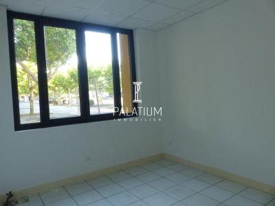 Acheter Local commercial Chateau-arnoux-saint-auban 106000 euros