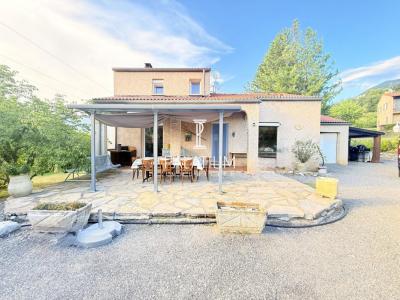 For sale Claret 4 rooms 97 m2 Hautes alpes (05110) photo 0