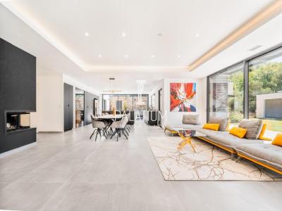 Acheter Prestige 300 m2 Greoux-les-bains