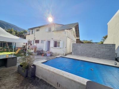 For sale Makes 11 rooms 179 m2 Reunion (97421) photo 0