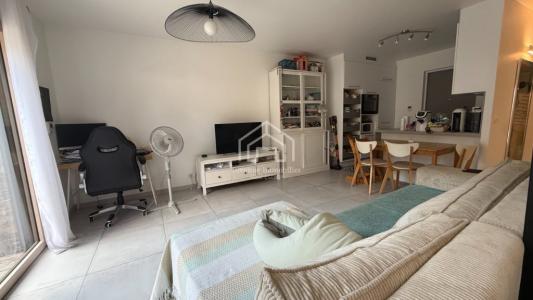 Louer Appartement Divonne-les-bains 1690 euros