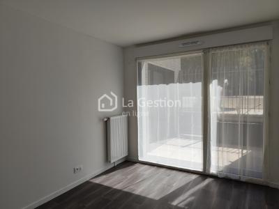 Louer Appartement 48 m2 Acheres