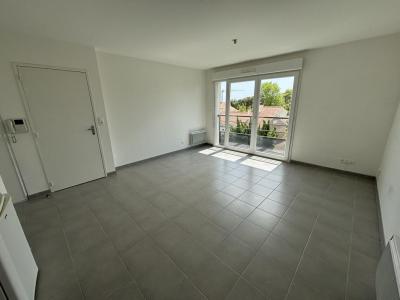 For rent Bouaye 2 rooms 39 m2 Loire atlantique (44830) photo 0