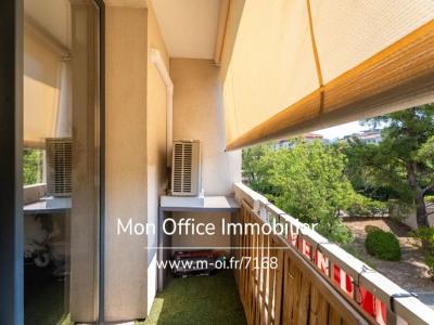 For sale Aubagne 4 rooms 75 m2 Bouches du Rhone (13400) photo 4