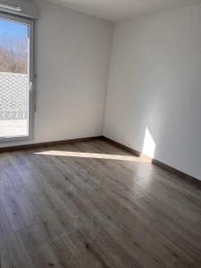 Louer Appartement Echirolles 946 euros
