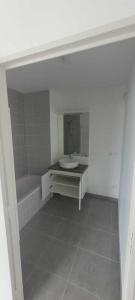 Louer Appartement Grenoble 873 euros