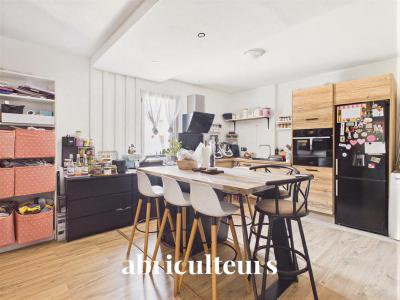 For sale Salon-de-provence 3 rooms 71 m2 Bouches du Rhone (13300) photo 1