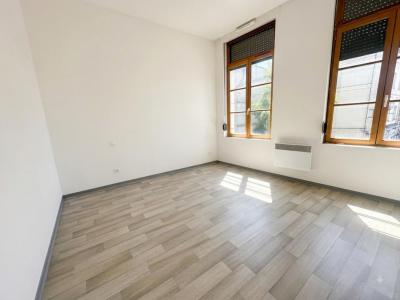 For sale Cateau-cambresis 8 rooms 130 m2 Nord (59360) photo 2