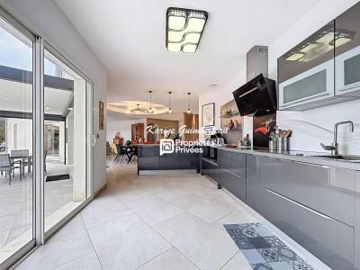 Acheter Maison Saint-denis-de-pile 397000 euros