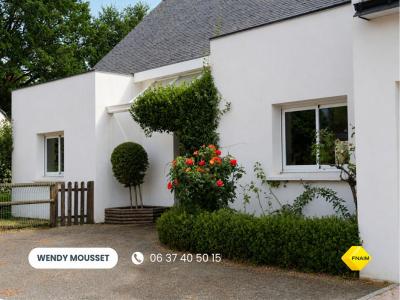 For sale Saint-ave 4 rooms 103 m2 Morbihan (56890) photo 1