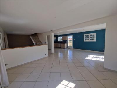 Louer Maison 141 m2 Manzat