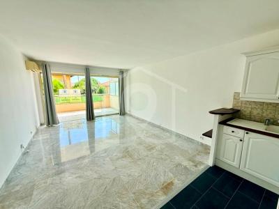 Acheter Appartement Antibes 199900 euros