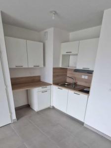 For rent Avignon 2 rooms 45 m2 Vaucluse (84000) photo 0
